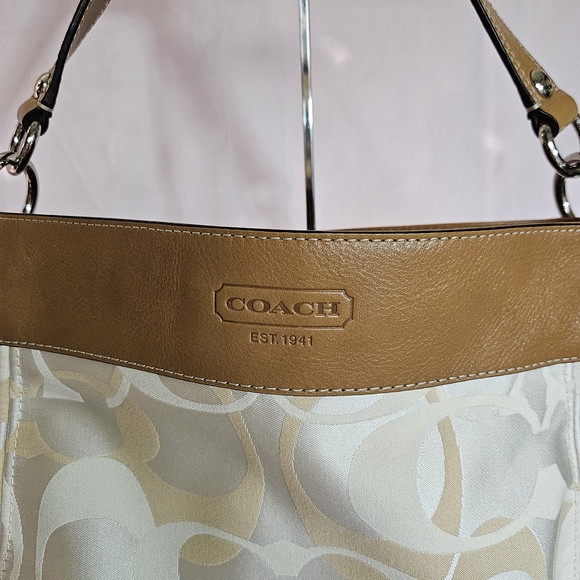 Coach Tan and Cream Women's Bag - Picture 7 of 8